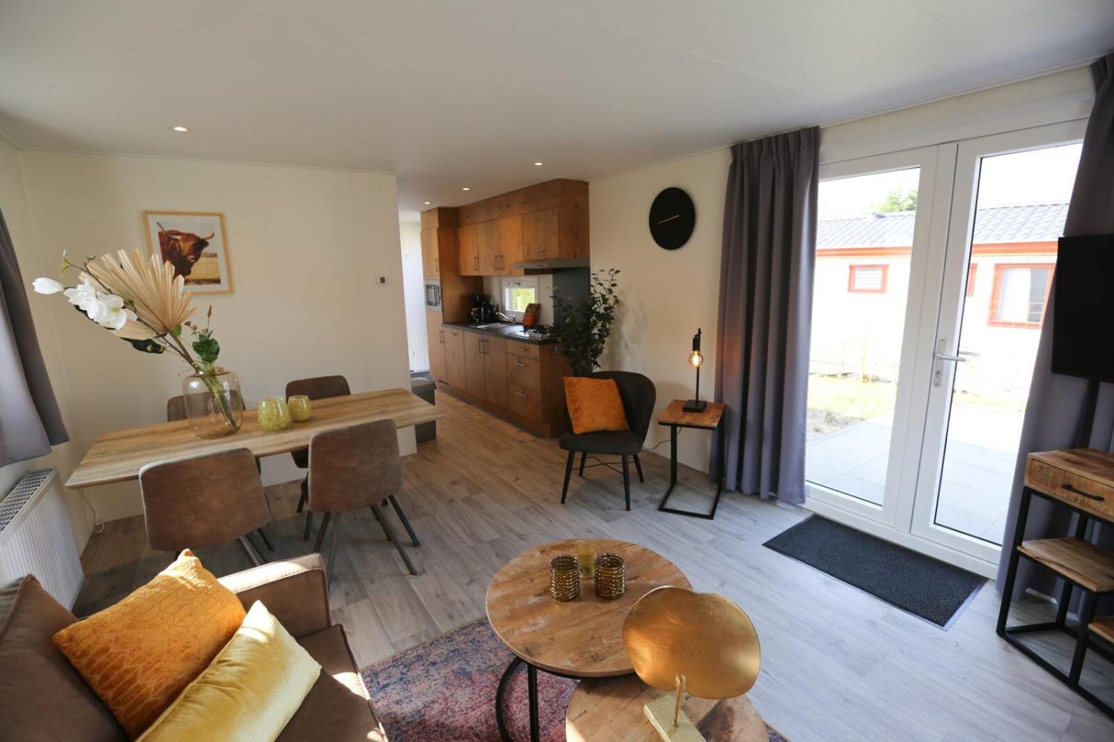 Recreatiepark En Jachthaven De Scherpenhof Terwolde Habitación foto